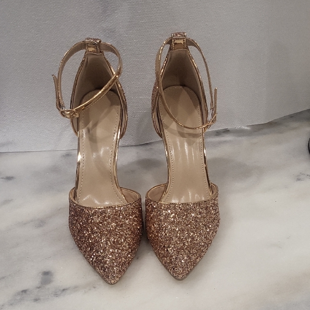Gold Glitter Pointed-Toe Heels with Ankle Strap